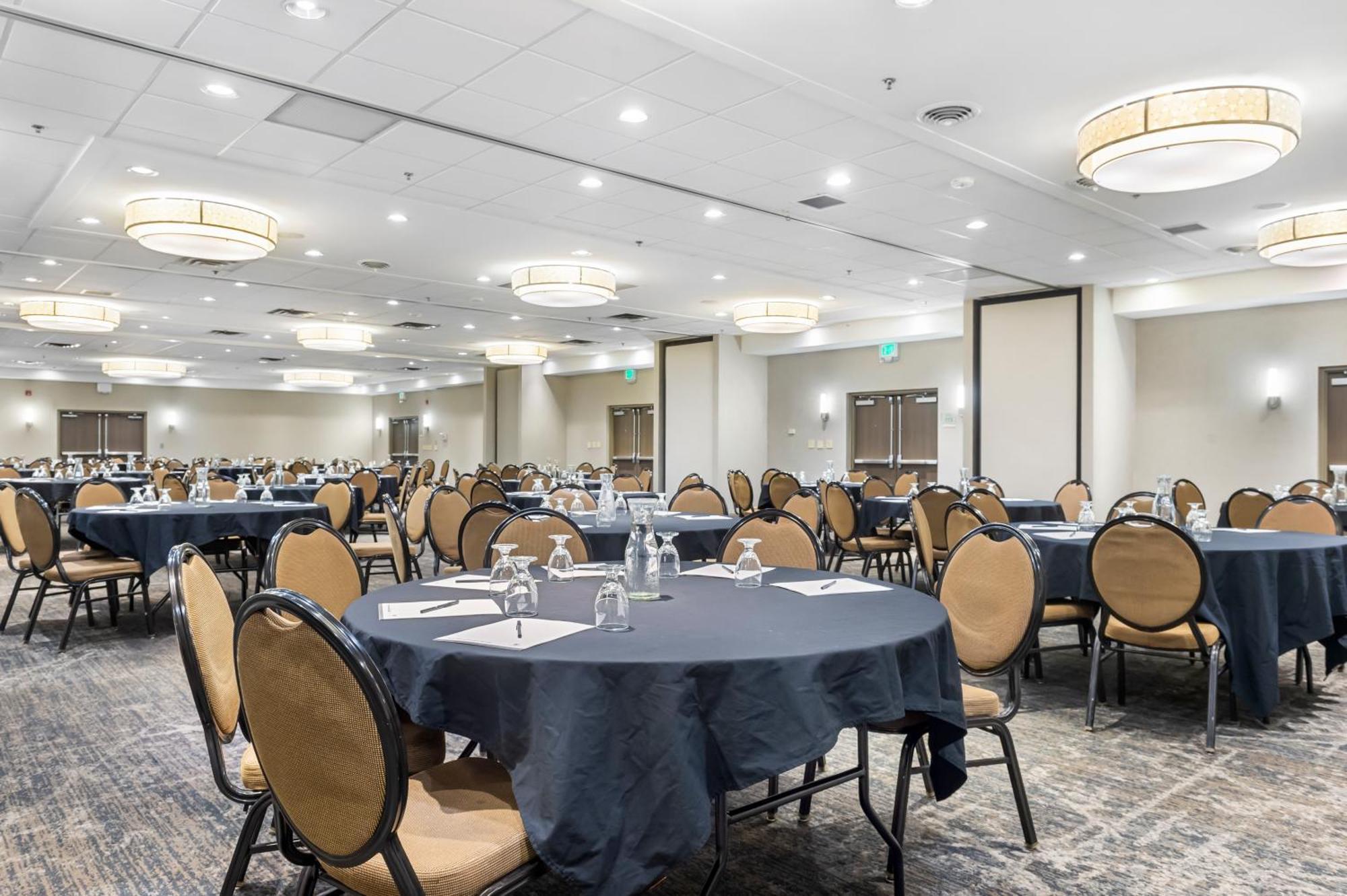 Doubletree By Hilton Roseville Minneapolis Eksteriør billede